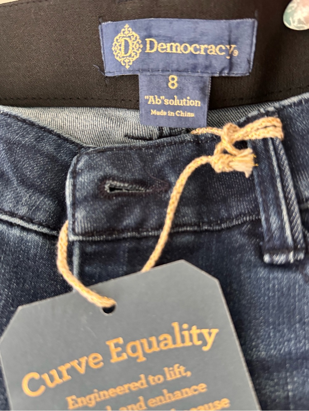 Democracy “Ab”solution Itty Bitty Boot Jeans NWT Size 8 - Picture 3 of 4